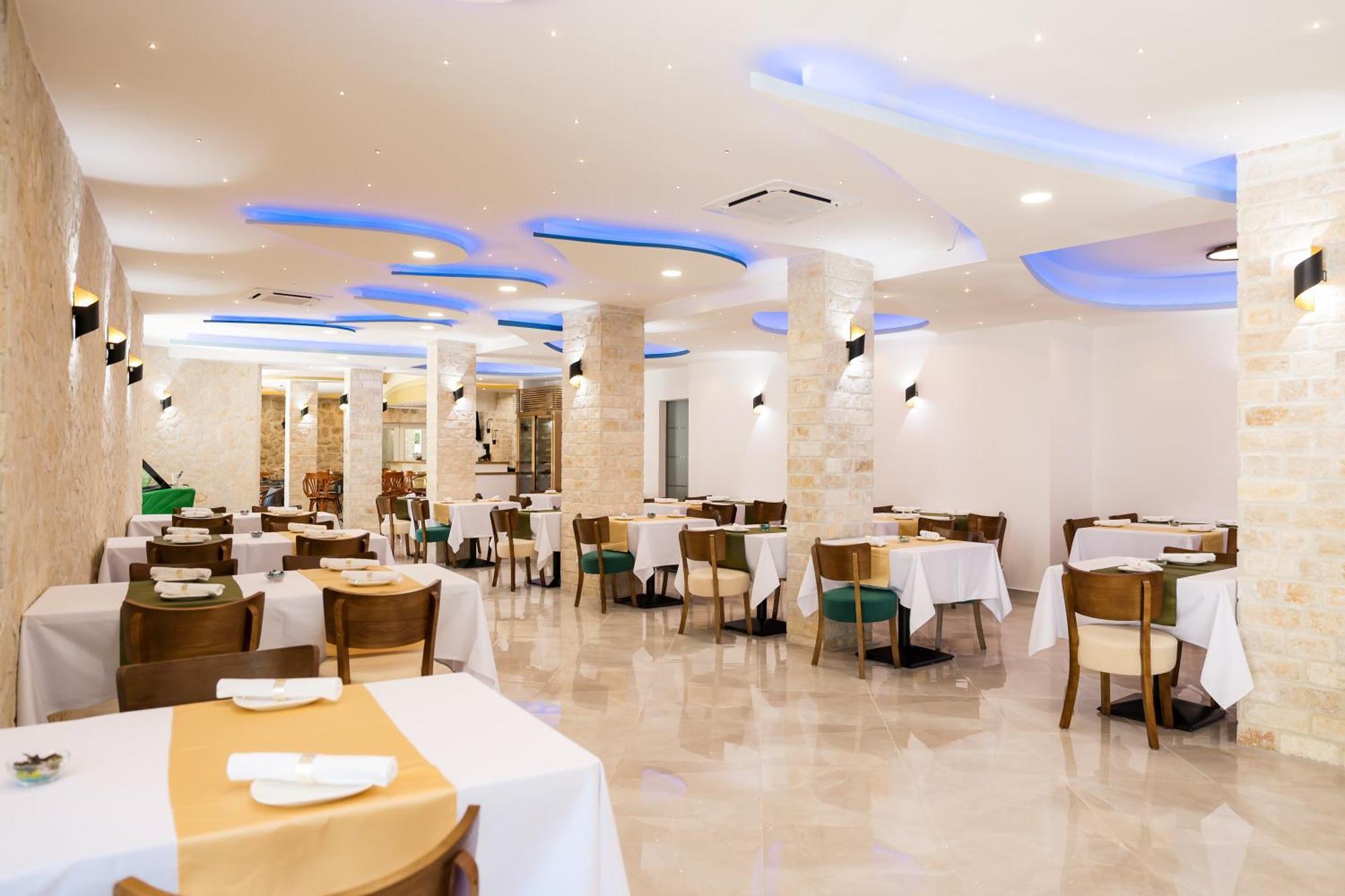 Hotel Kanjon Zrmanje 奥布罗瓦茨 外观 照片