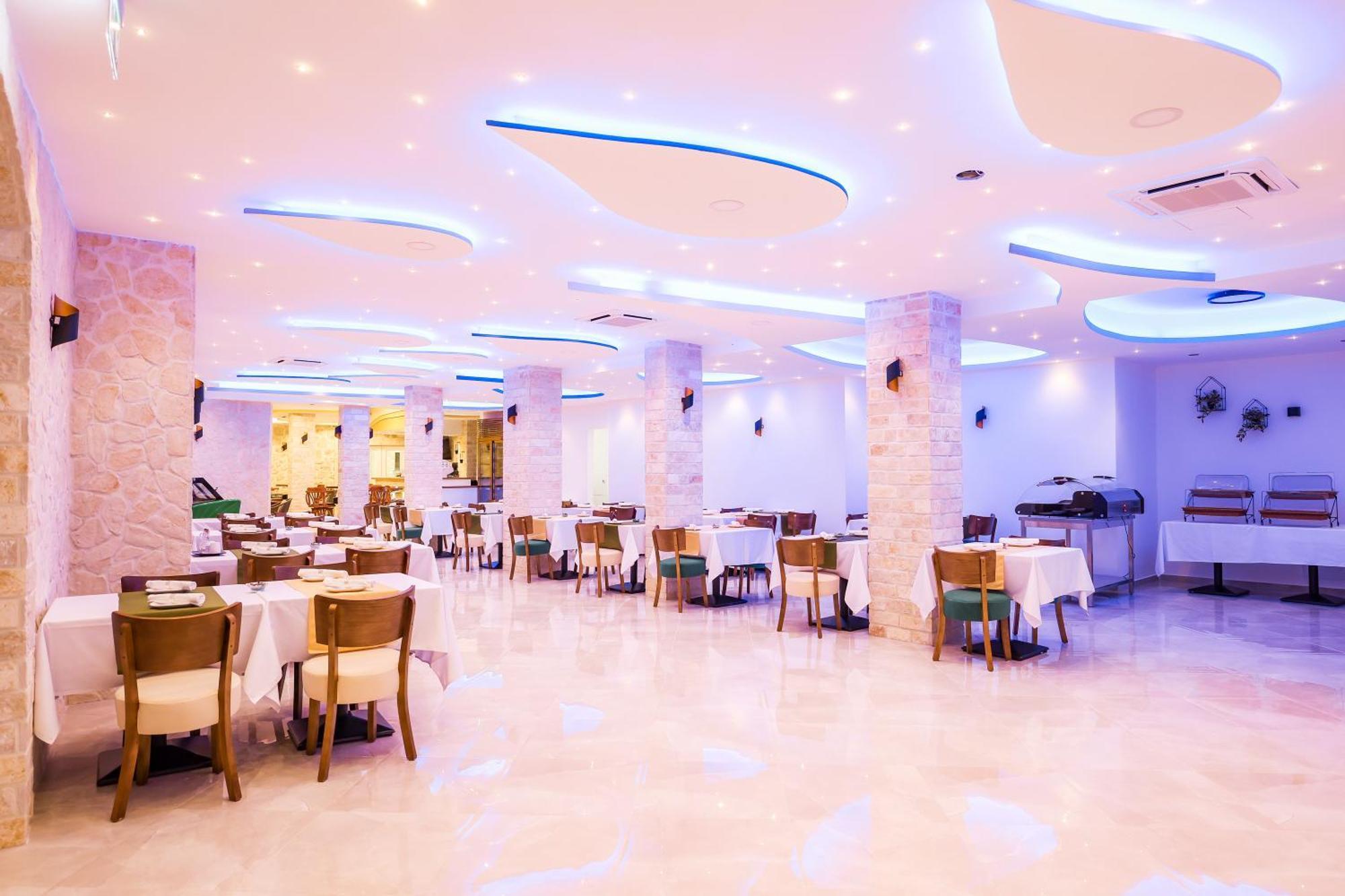 Hotel Kanjon Zrmanje 奥布罗瓦茨 外观 照片